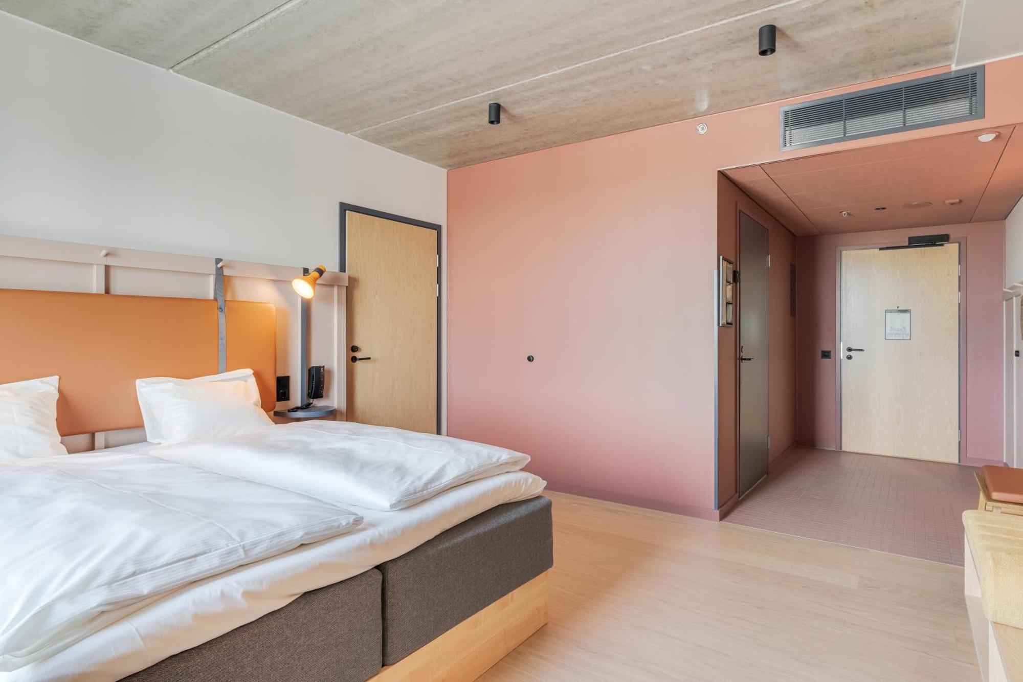 Comfort Hotel Helsinki Airport 반타 외부 사진