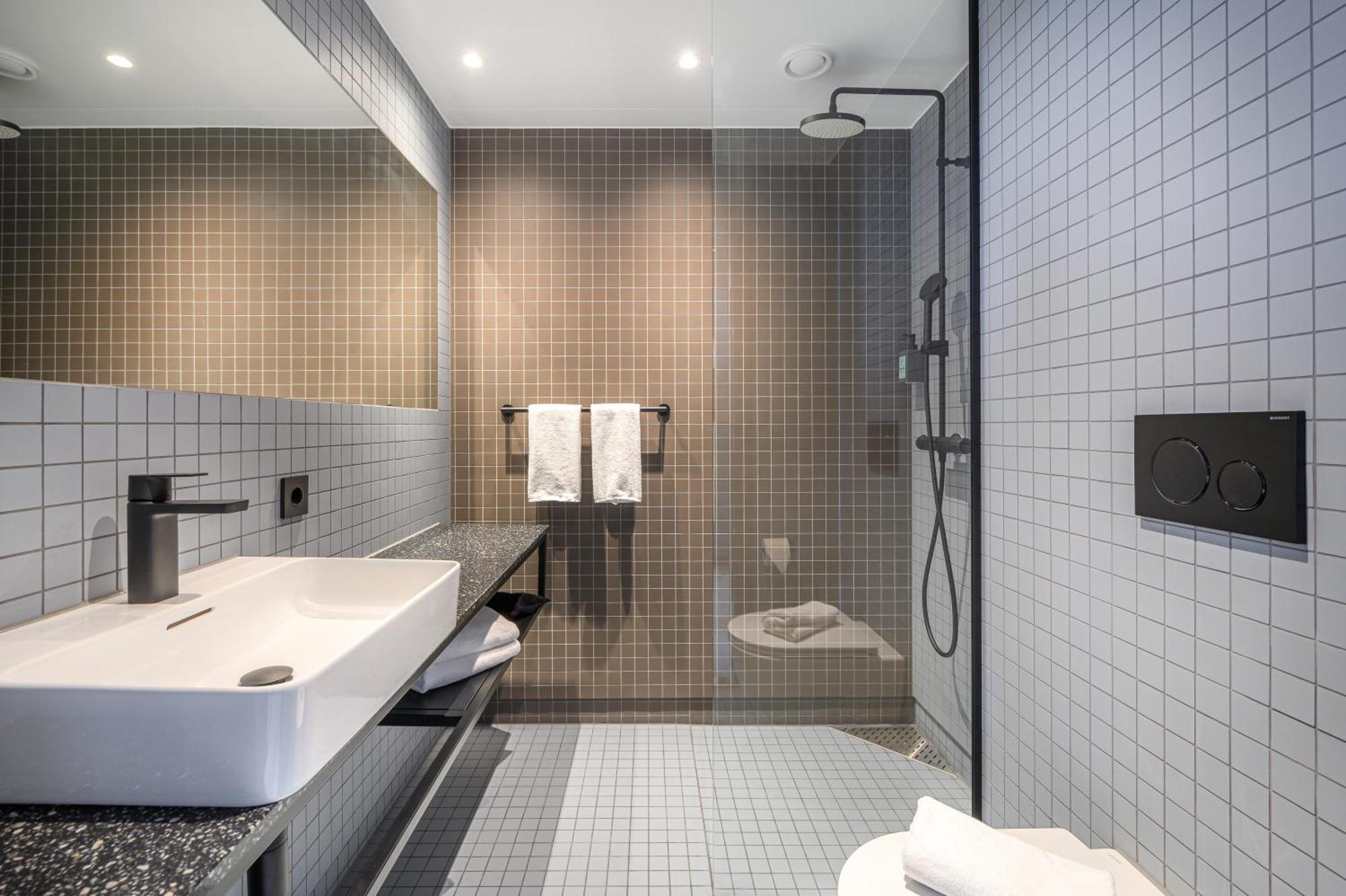 Comfort Hotel Helsinki Airport 반타 외부 사진