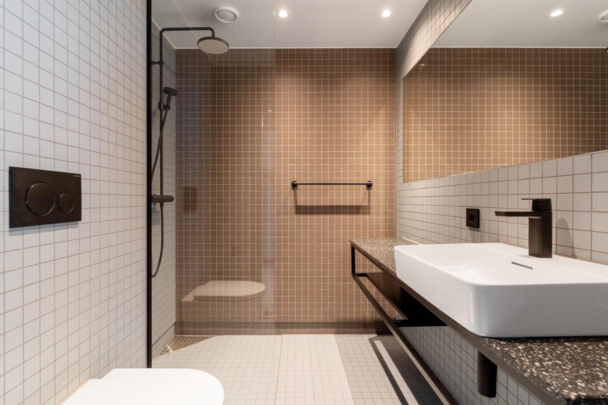 Comfort Hotel Helsinki Airport 반타 외부 사진