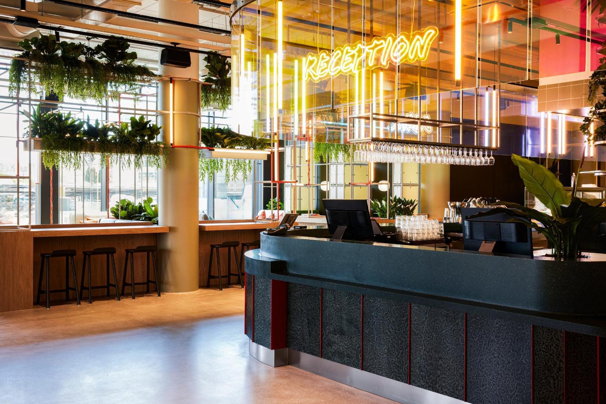 Comfort Hotel Helsinki Airport 반타 외부 사진